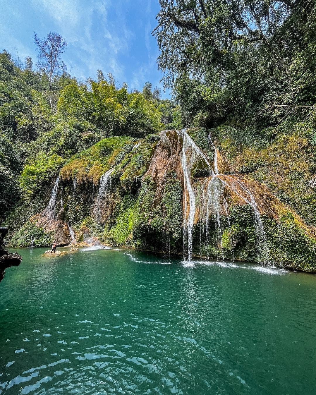 Krem Chympe Waterfall